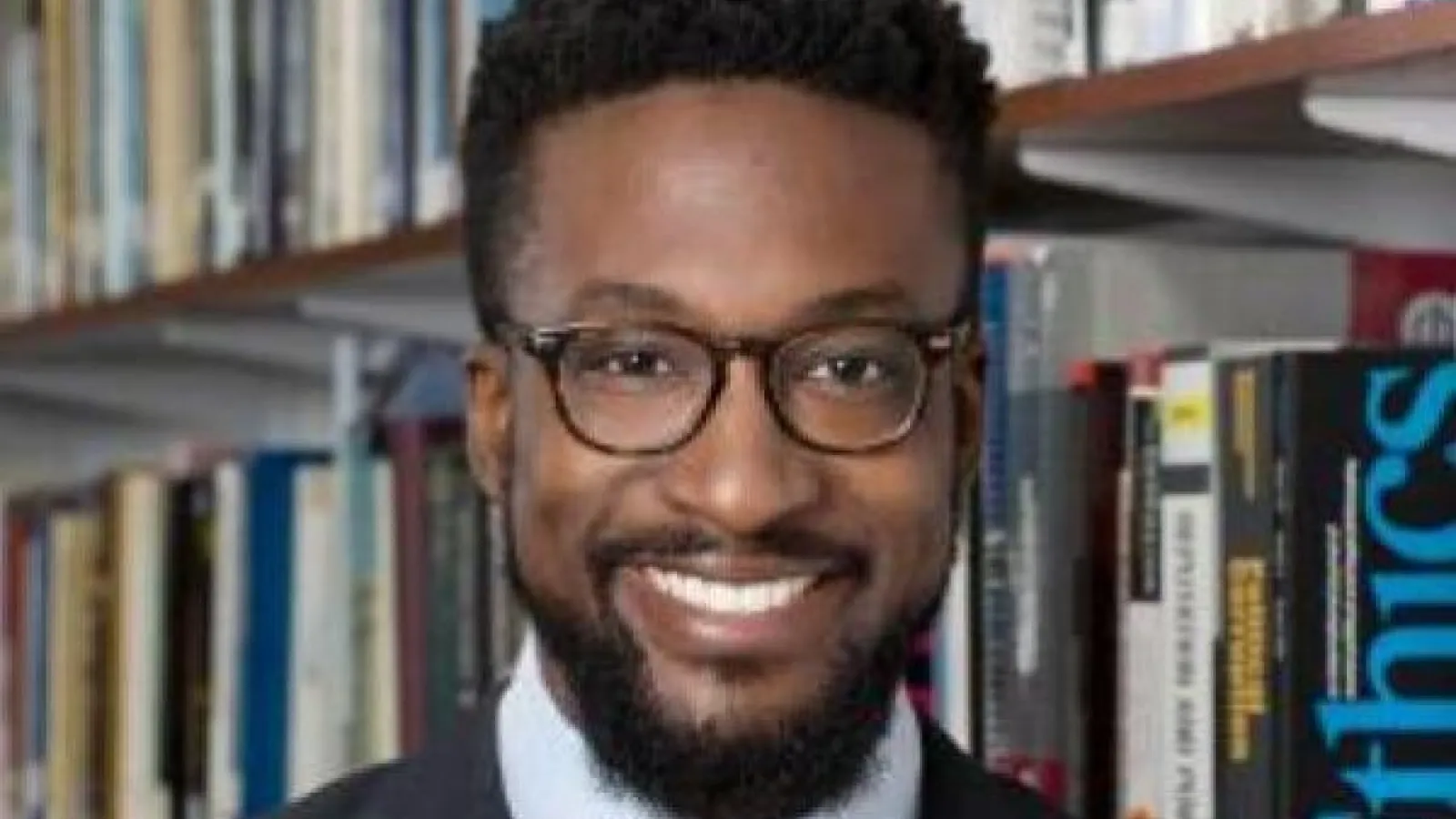 Winston Thompson headshot