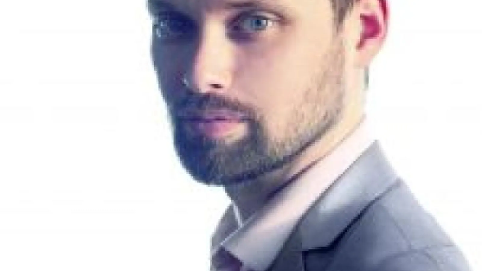 Aaron Yarmel headshot