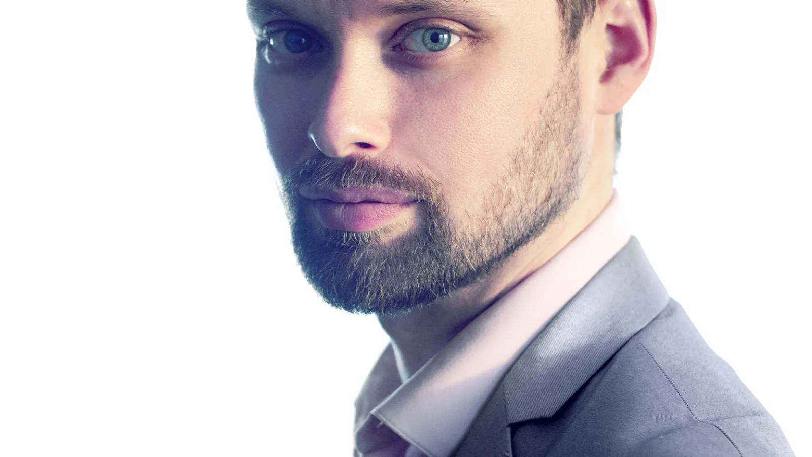 headshot of Aaron Yarmel