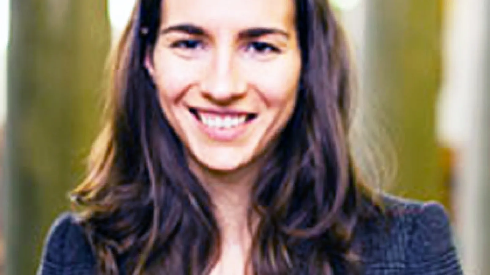 Photo of Elizabeth Barnes